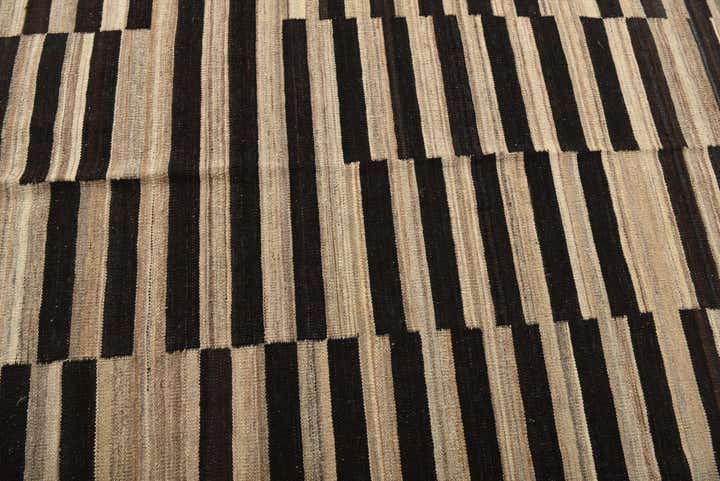 4' 3 x 5' 10 Hand Woven Kilim Modern Wool Rug