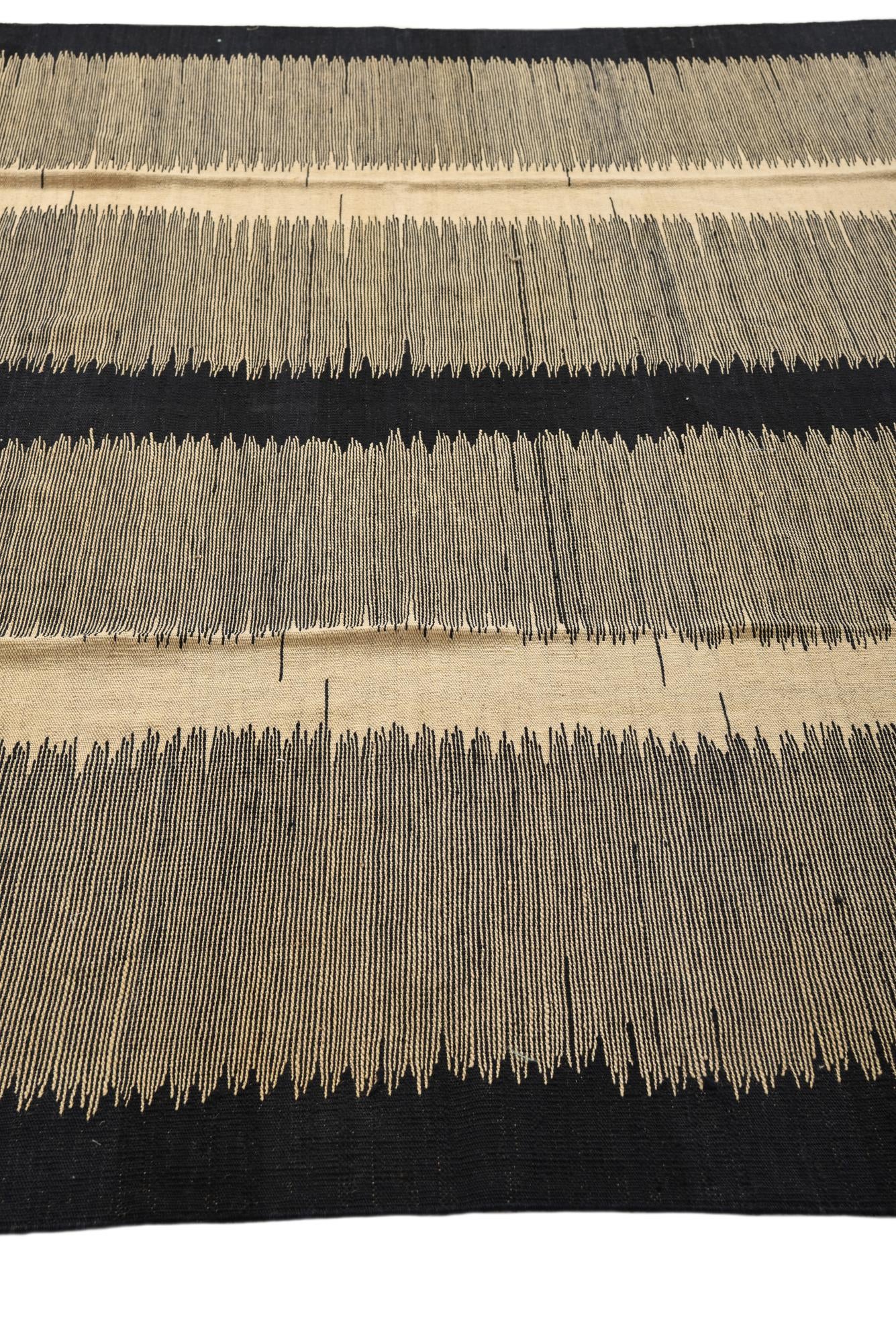 8' x 9' 7 Hand Woven Kilim Modern Wool Rug