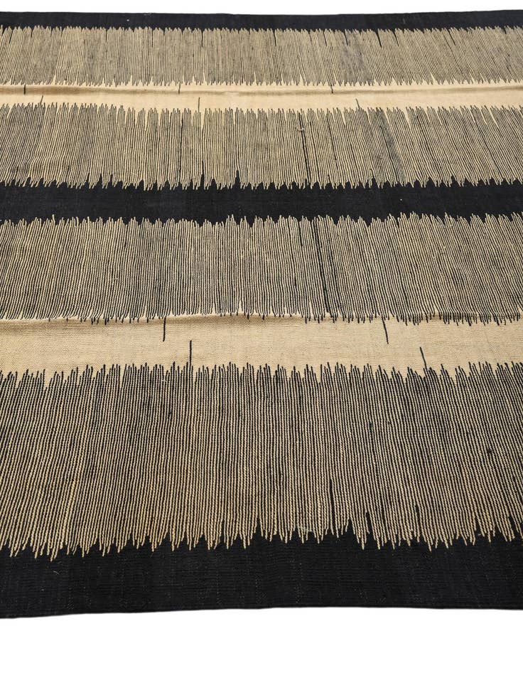 Detail image of 8' x 9' 7  Hand Woven Kilim Modern Wool Rug