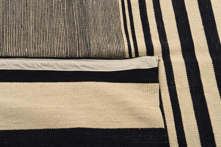 6' 10 x 9' 6 Hand Woven Kilim Modern Wool Rug