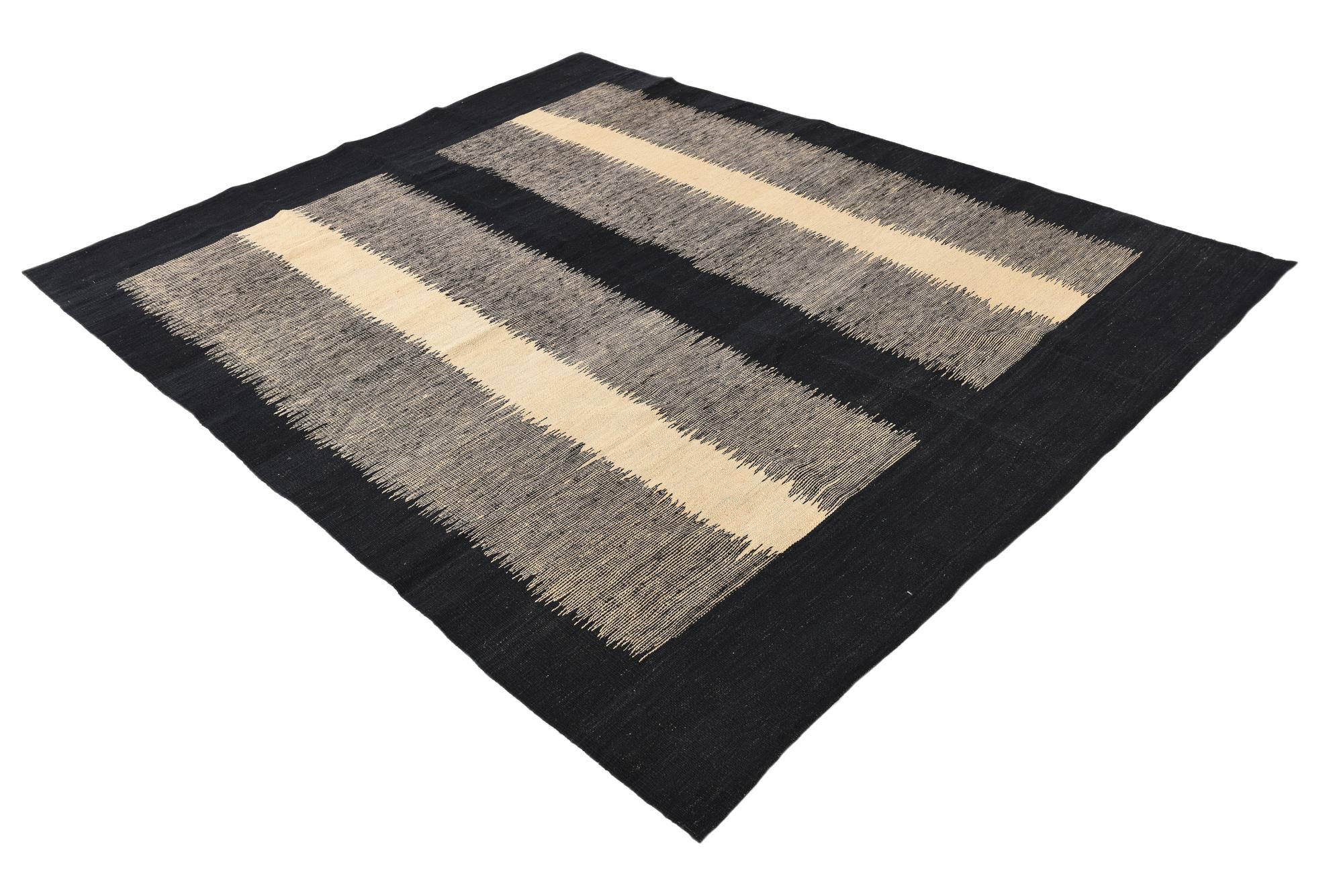 6' 1 x 7' 7 Hand Woven Kilim Modern Wool Rug