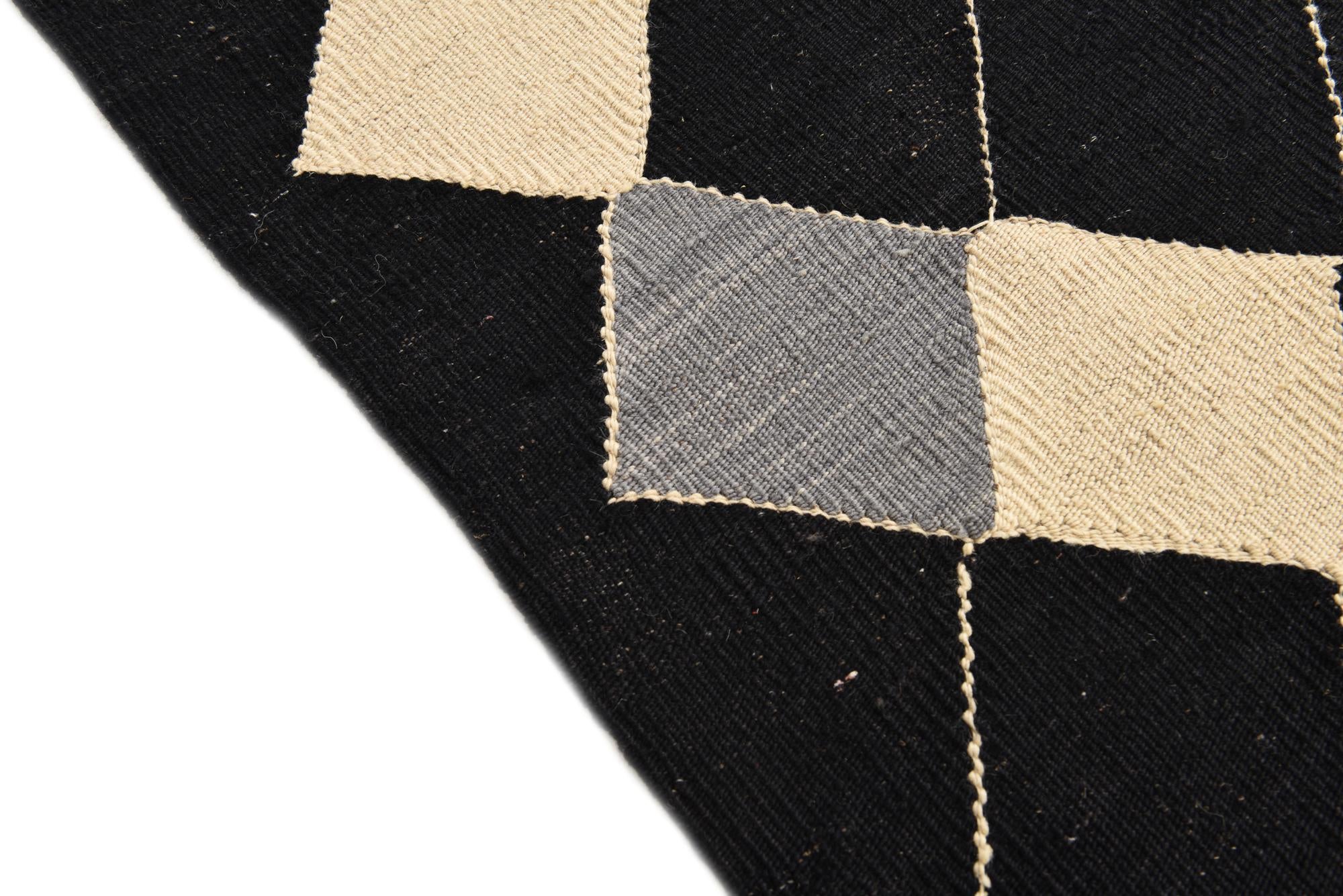 5' 1 x 6' 6 Hand Woven Kilim Modern Wool Rug