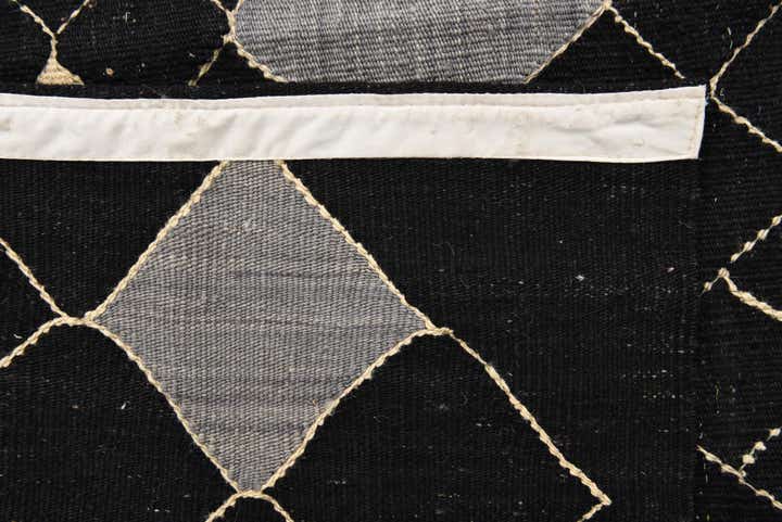 5' 1 x 6' 6 Hand Woven Kilim Modern Wool Rug