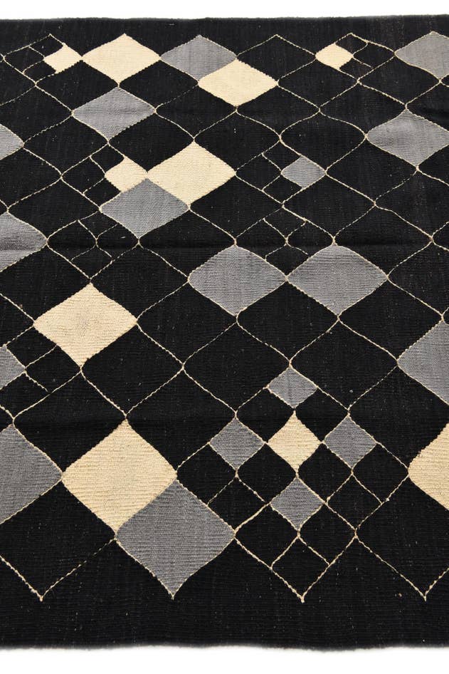 Detail image of 5' 1 x 6' 5 Hand Woven Kilim Modern Wool Rug