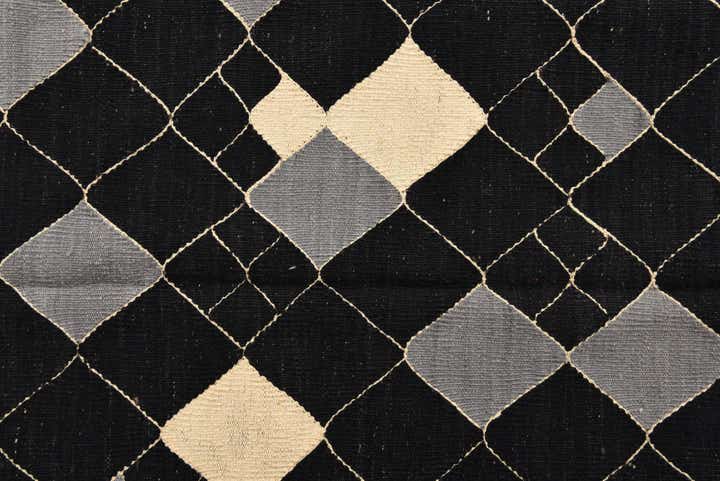 5' 1 x 6' 5 Hand Woven Kilim Modern Wool Rug
