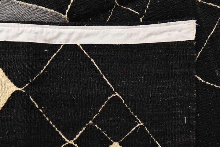 5' 1 x 6' 5 Hand Woven Kilim Modern Wool Rug