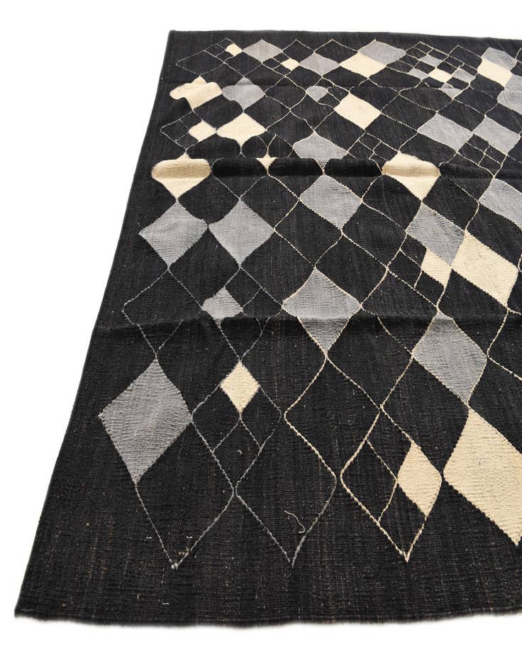Detail image of 5' 9 x 7' 7  Hand Woven Kilim Modern Wool Rug