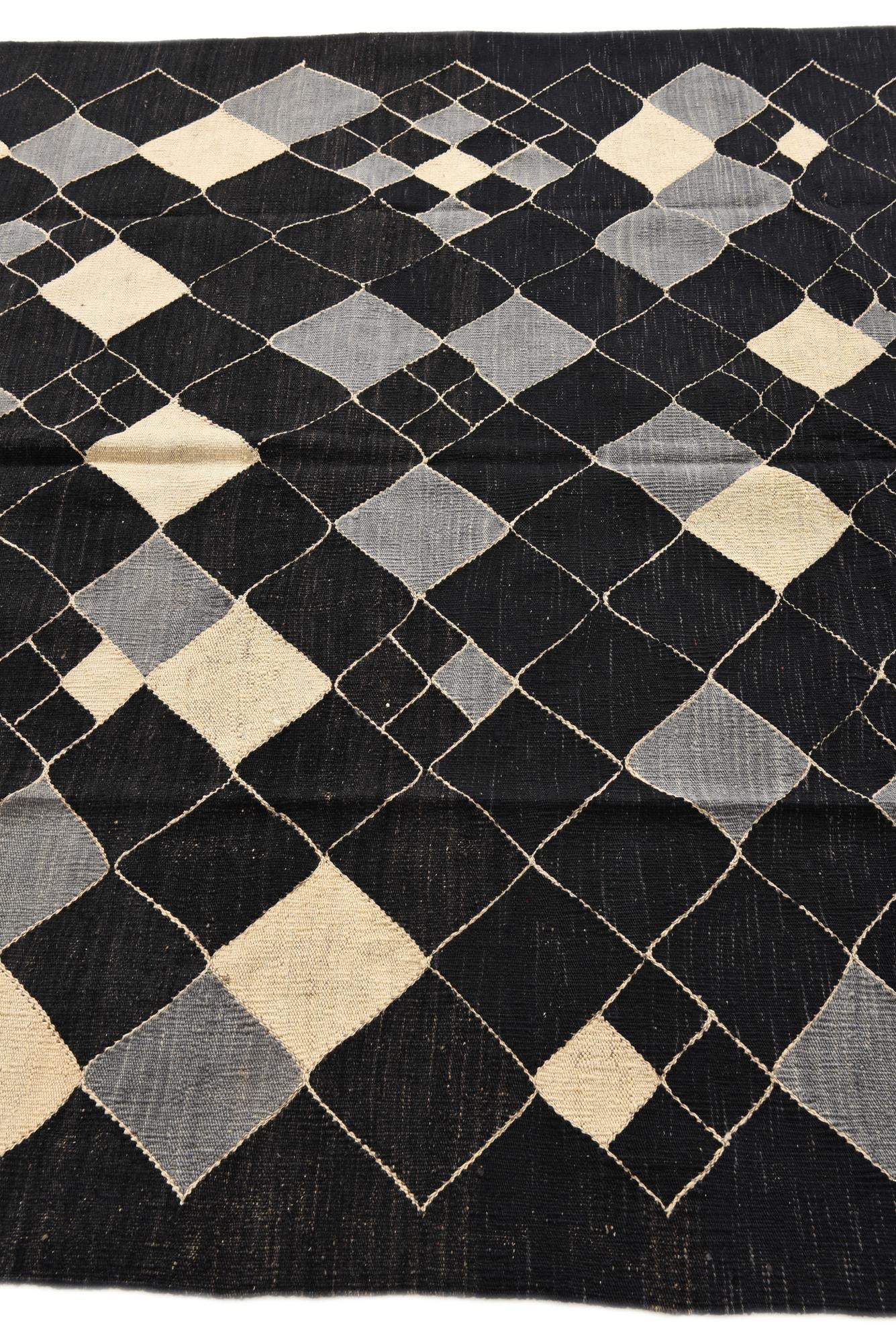 5' 9 x 7' 7 Hand Woven Kilim Modern Wool Rug