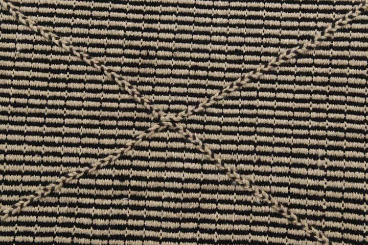 5' 6 x 8' 8 Hand Woven Kilim Modern Wool Rug
