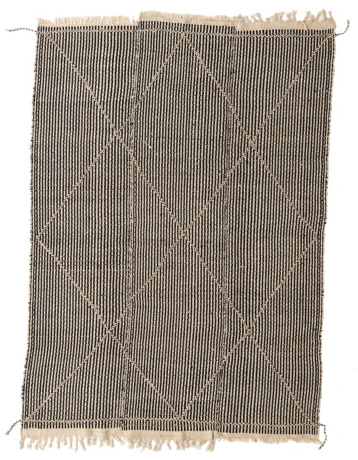 Detail image of 5' 6 x 8' 8 Hand Woven Kilim Modern Wool Rug