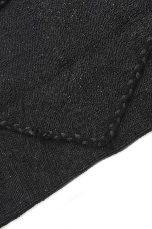 Detail image of 3' 8 x 5' 3 Hand Woven Kilim Modern Wool Rug