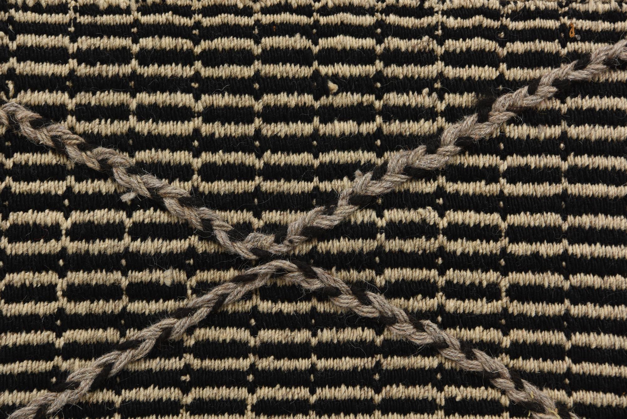 5' 10 x 9' 5 Hand Woven Kilim Modern Wool Rug
