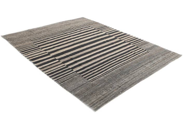 Detail image of 6' x 7' 8 Hand Woven Kilim Modern Wool Rug