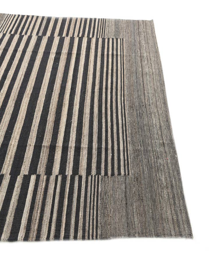 Detail image of 6' x 7' 8 Hand Woven Kilim Modern Wool Rug
