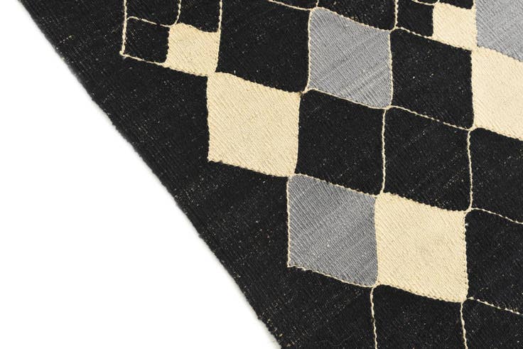 Detail image of 5' x 6' 4 Hand Woven Kilim Modern Wool Rug