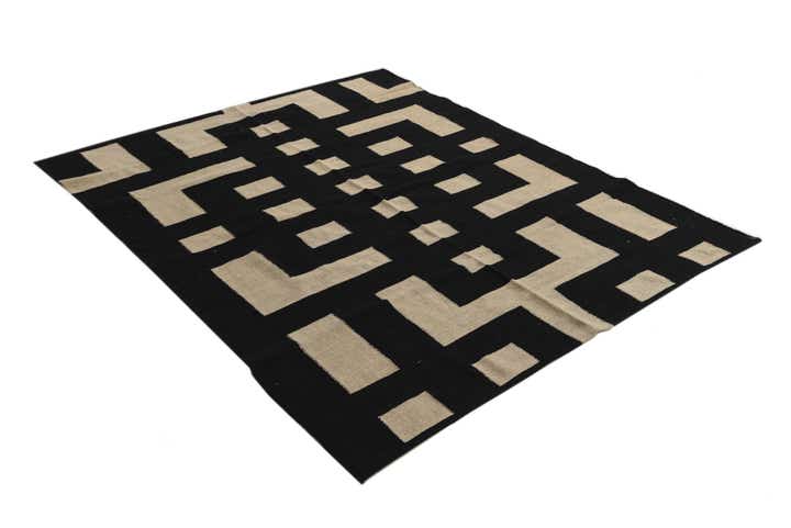 5' 4 x 6' 4 Hand Woven Kilim Modern Wool Rug