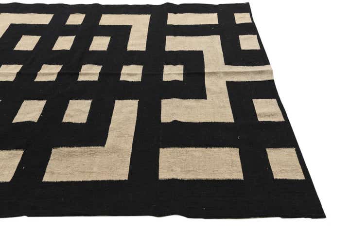 5' 4 x 6' 4 Hand Woven Kilim Modern Wool Rug