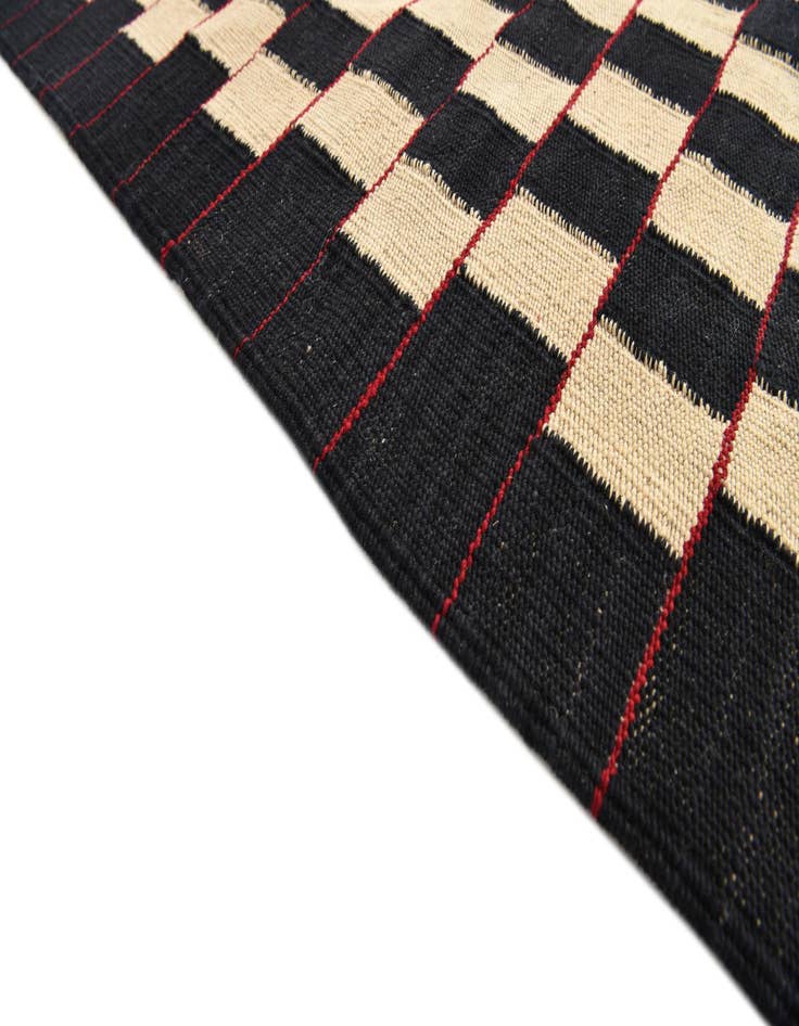 Detail image of 5' 8 x 7' 7  Hand Woven Kilim Modern Wool Rug