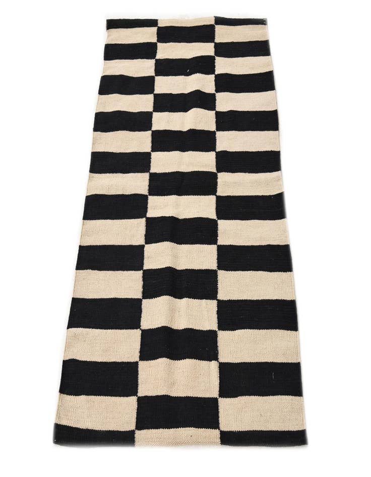 Detail image of 2' 6 x 3' 9  Hand Woven Kilim Modern Wool Rug