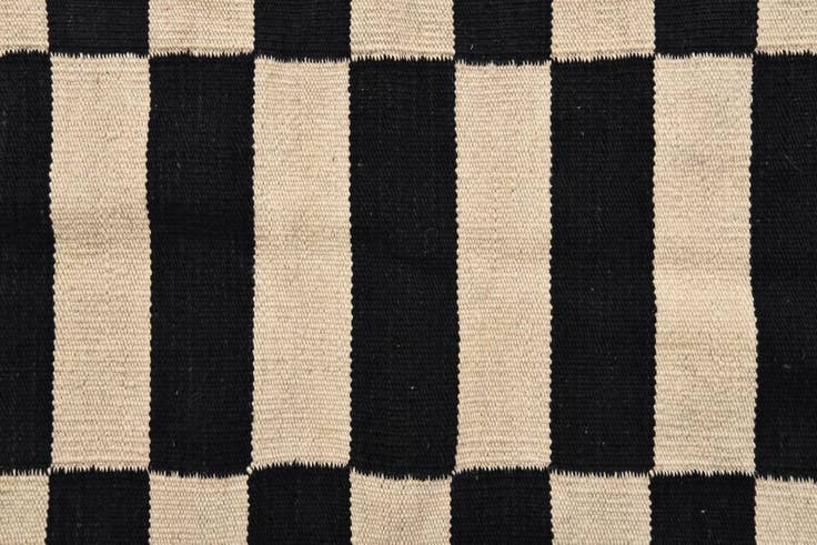 Detail image of 2' 6 x 3' 9 Hand Woven Kilim Modern Wool Rug