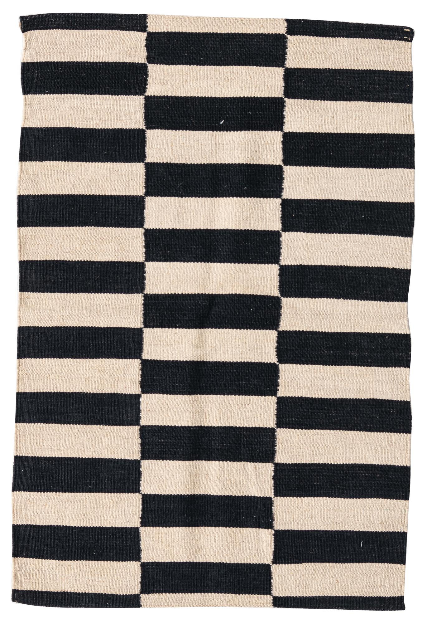 2' 6 x 3' 9 Hand Woven Kilim Modern Wool Rug