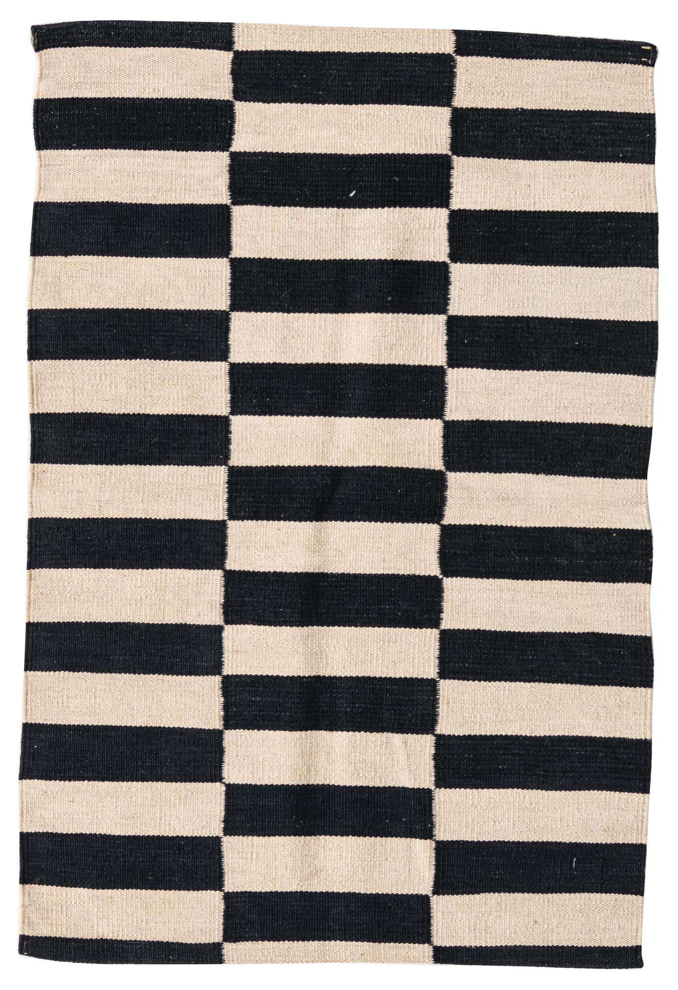 2' 6 x 3' 9 Hand Woven Kilim Modern Wool Rug