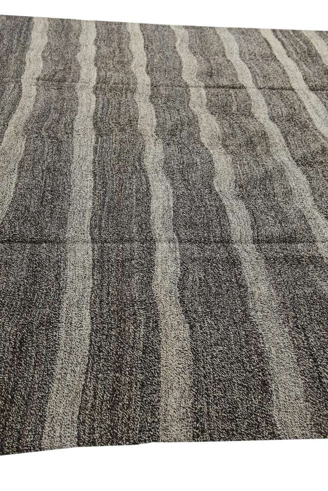 8' 8 x 9' 8 Hand Woven Kilim Modern Wool Rug