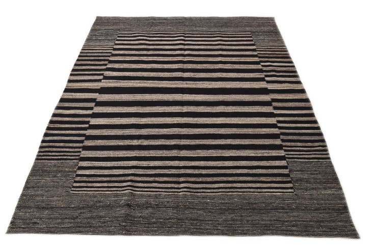 Detail image of 5' 2 x 6' 5 Hand Woven Kilim Modern Wool Rug