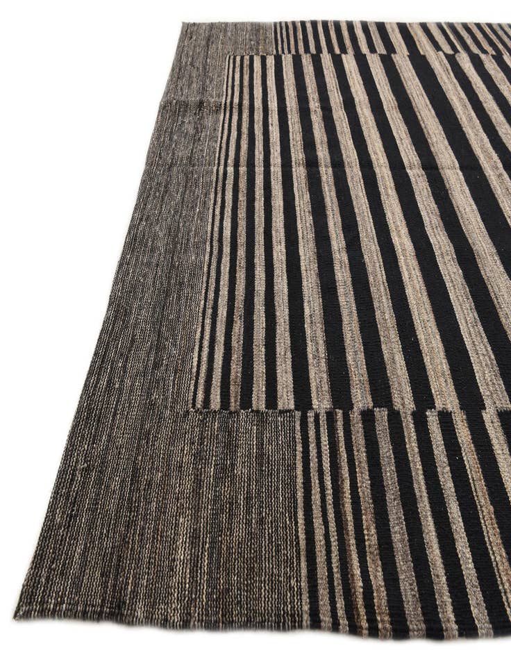 Detail image of 5' 2 x 6' 5 Hand Woven Kilim Modern Wool Rug