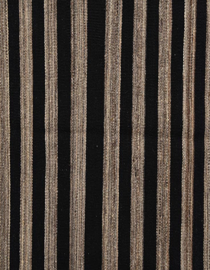 Detail image of 5' 2 x 6' 5  Hand Woven Kilim Modern Wool Rug