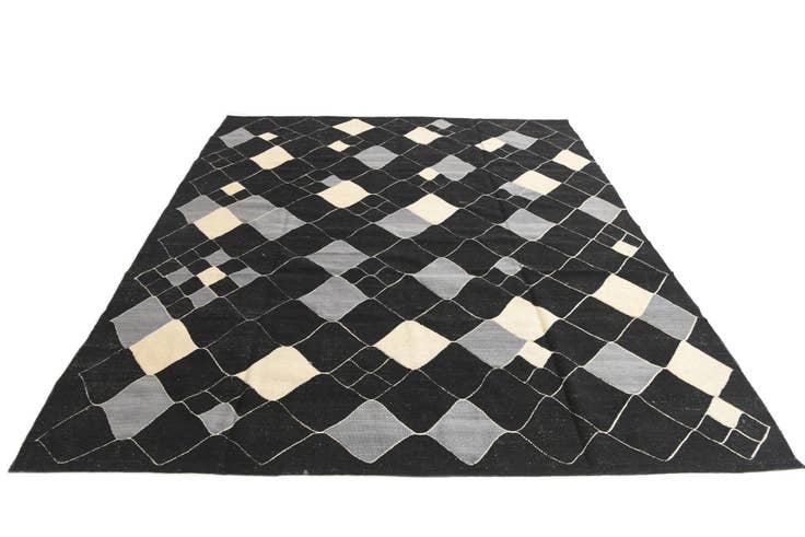 Detail image of 8' 3 x 9' 10 Hand Woven Kilim Modern Wool Rug