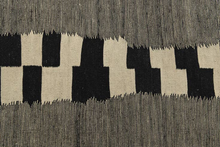 Detail image of 6' x 7' 8 Hand Woven Kilim Modern Wool Rug
