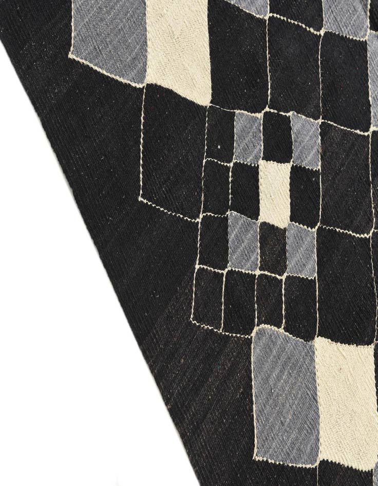Detail image of 6' 1 x 7' 9  Hand Woven Kilim Modern Wool Rug