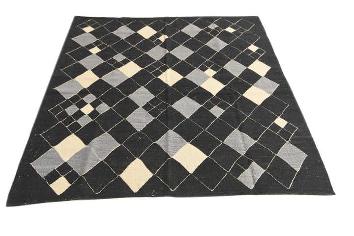 5' 1 x 6' 6 Hand Woven Kilim Modern Wool Rug