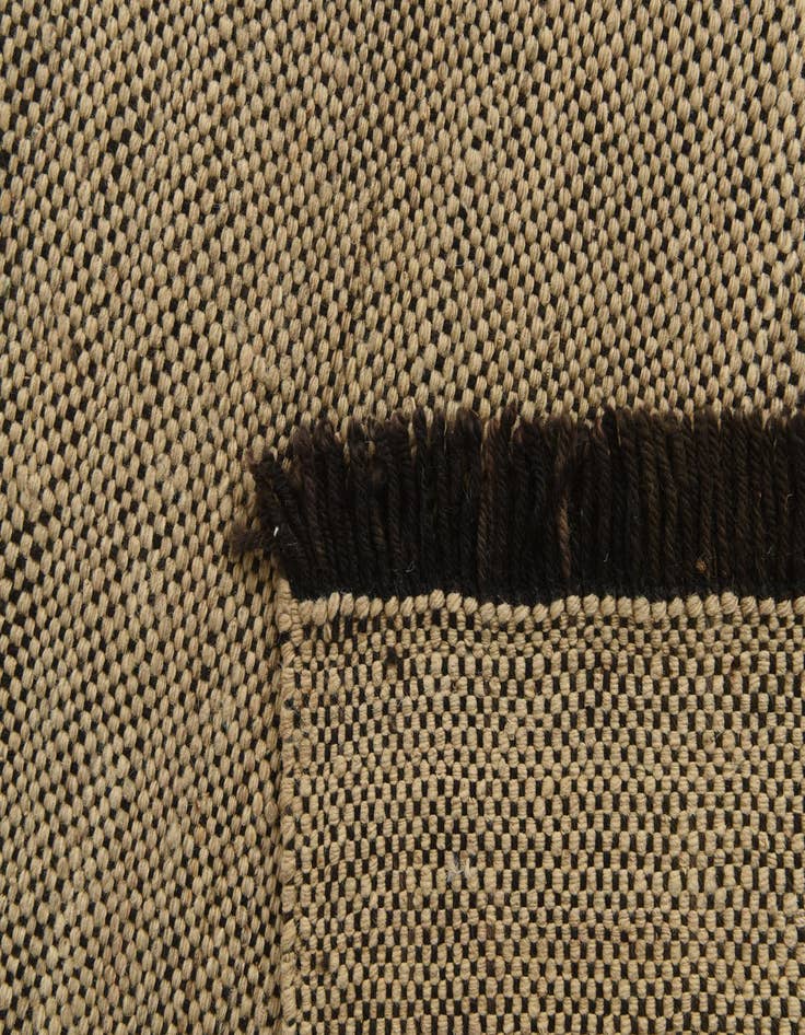 Detail image of 7' x 9' 4  Hand Woven Kilim Modern Wool Rug