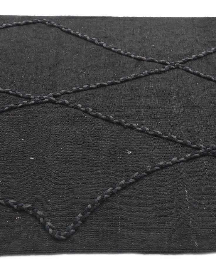 Detail image of 3' 7 x 5' 2 Hand Woven Kilim Modern Wool Rug