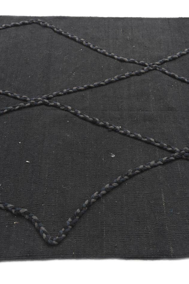 Detail image of 3' 7 x 5' 2 Hand Woven Kilim Modern Wool Rug