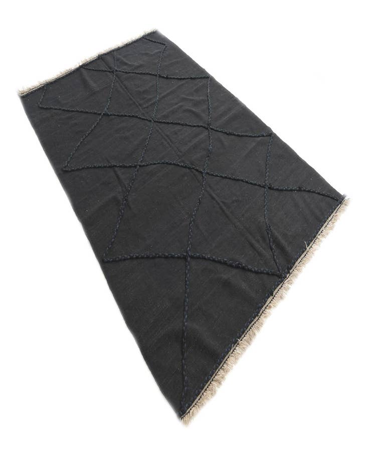 Detail image of 5' 8 x 8' 2  Hand Woven Kilim Modern Wool Rug