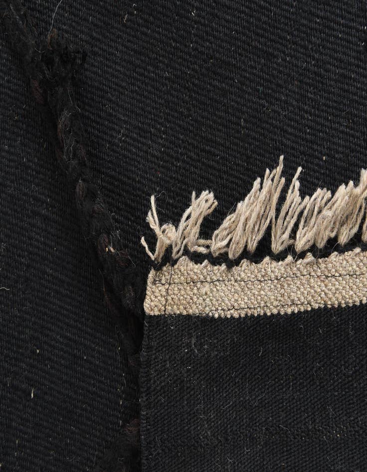 Detail image of 3' 6 x 5' 3  Hand Woven Kilim Modern Wool Rug