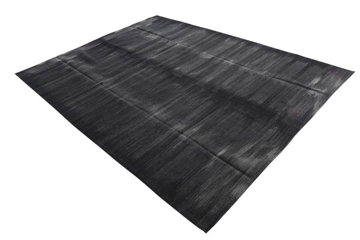 Detail image of 7' 2 x 9' 2 Hand Woven Kilim Modern Wool Rug