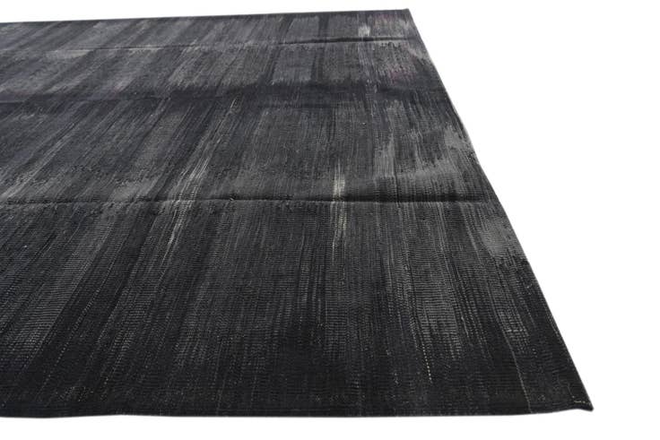 Detail image of 7' 2 x 9' 2 Hand Woven Kilim Modern Wool Rug