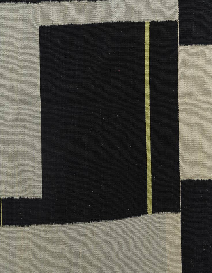 Detail image of 4' 1 x 5' 10  Hand Woven Kilim Modern Wool Rug