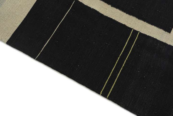 4' x 5' 10 Hand Woven Kilim Modern Wool Rug