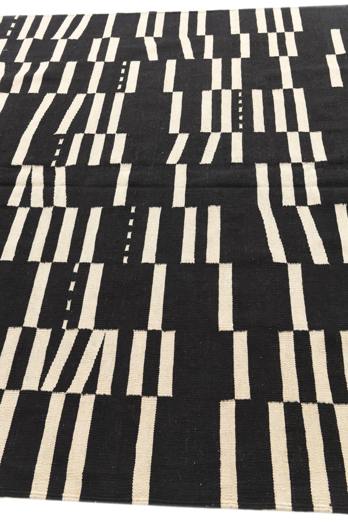 6' 9 x 9' 10 Hand Woven Kilim Modern Wool Rug