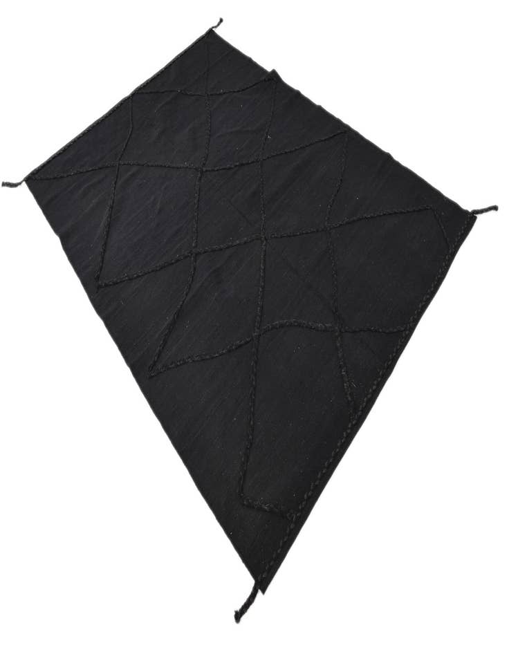 Detail image of 5' 7 x 8'  Hand Woven Kilim Modern Wool Rug