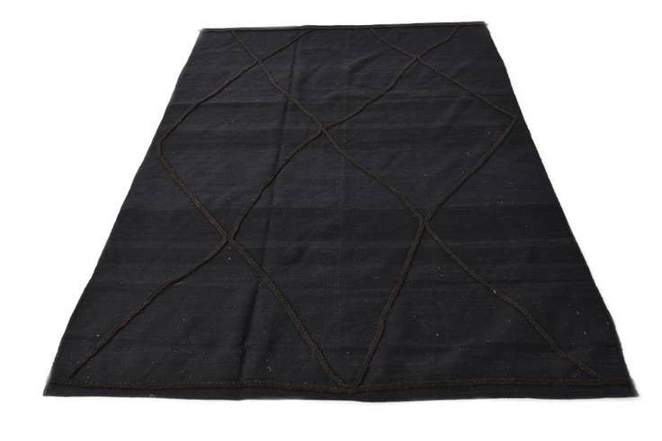 Detail image of 5' 8 x 7' 10 Hand Woven Kilim Modern Wool Rug