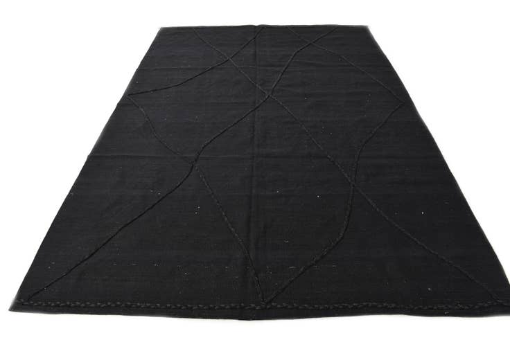 Detail image of 7' x 9' 10 Hand Woven Kilim Modern Wool Rug