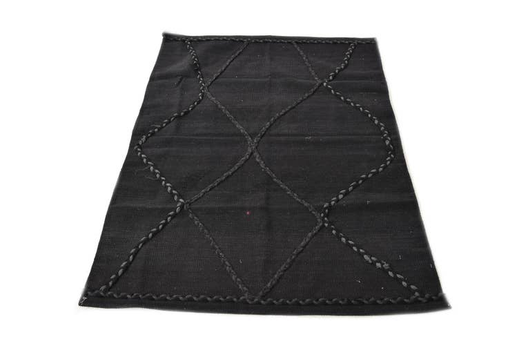 Detail image of 3' 4 x 4' 9 Hand Woven Kilim Modern Wool Rug