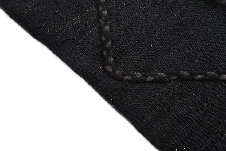 Detail image of 4' 4 x 6' Hand Woven Kilim Modern Wool Rug
