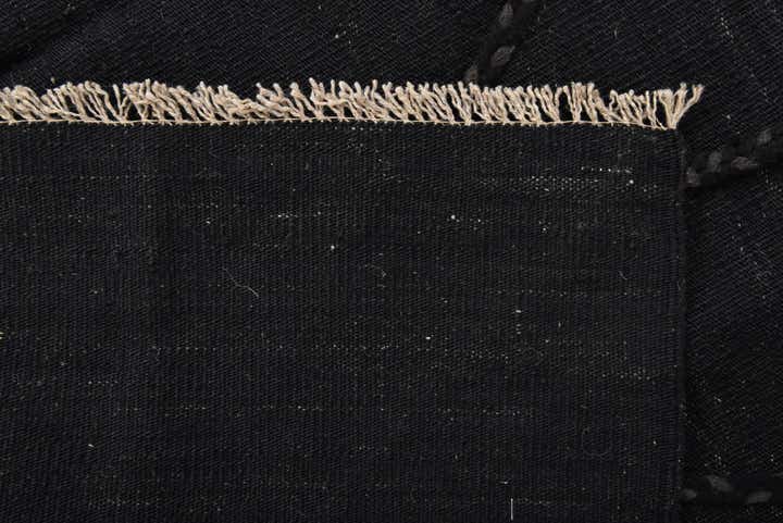 4' 4 x 6' Hand Woven Kilim Modern Wool Rug